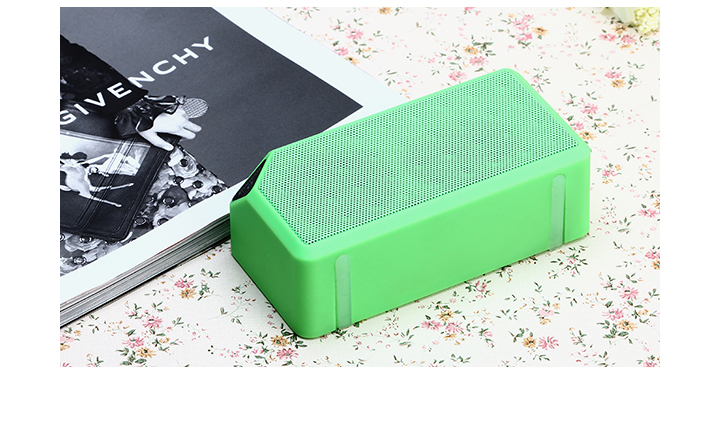 Portable Mini Wireless Bluetooth Speaker Built-in Microphone